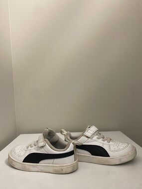 Puma Shoes 💚2 for 20💚